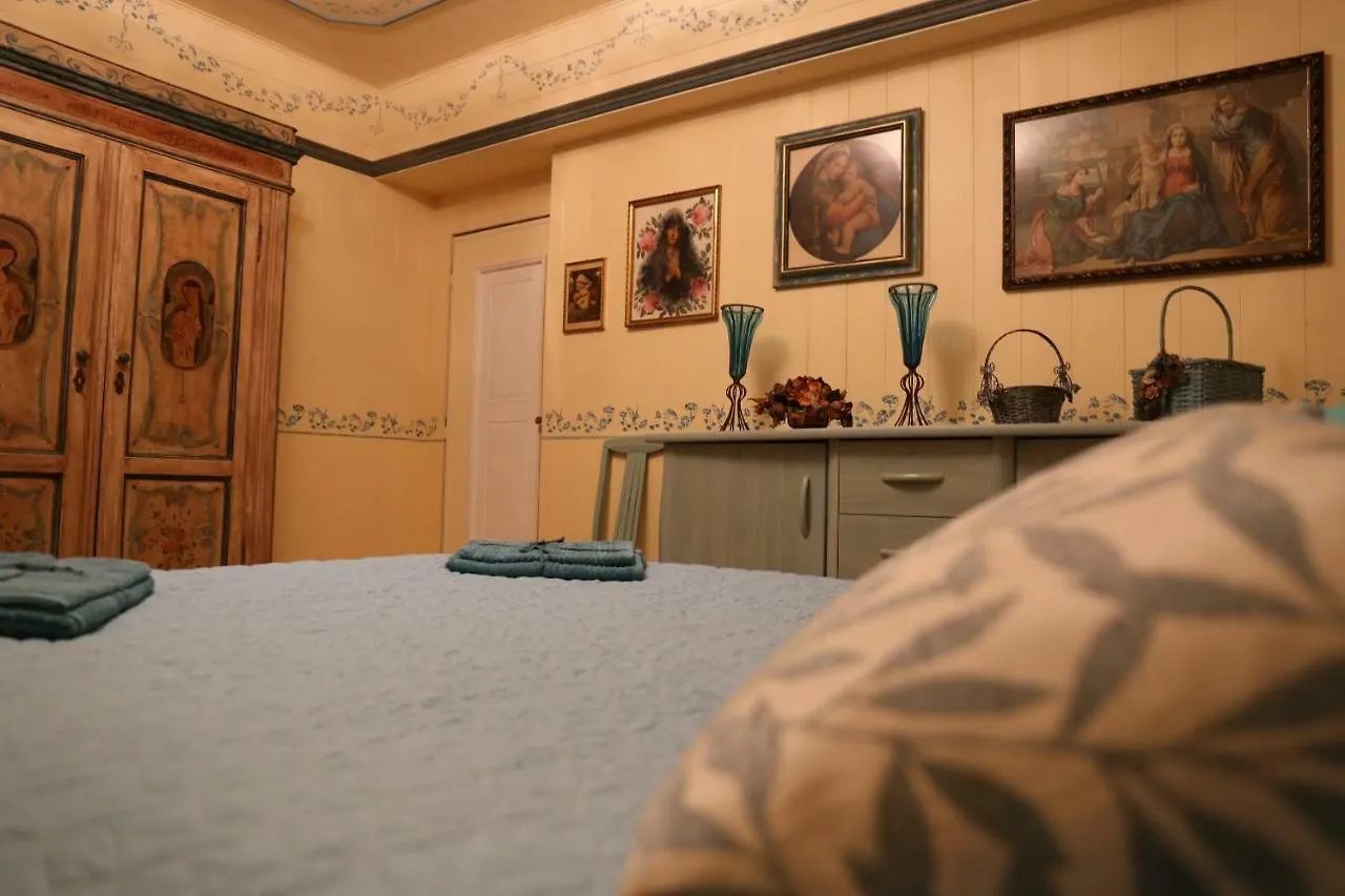 Golden Memories Holiday Home Albavilla Italy